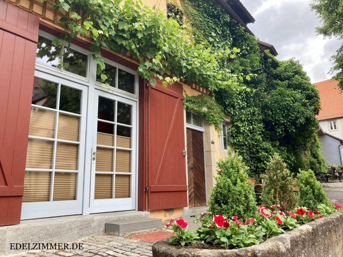Gaestehaus Edelzimmer Rothenburg ob der Tauber Bagian luar foto